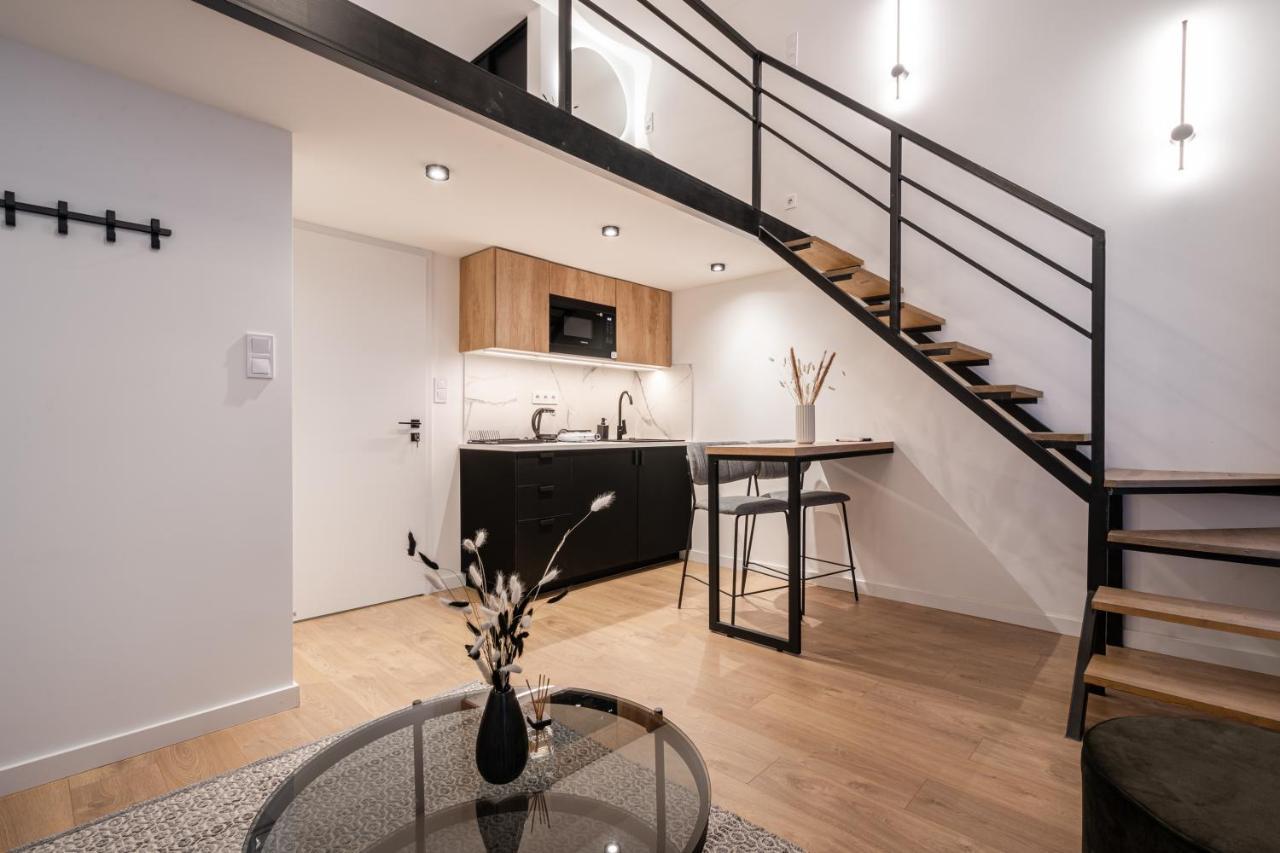 E56 - Grand Boulevard Heritage Residence - Best Location By Bqa Budapest Exterior foto